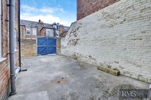 Photo 9- click for photo gallery